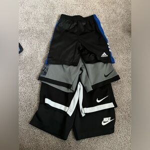 Boys Nike shorts (6)